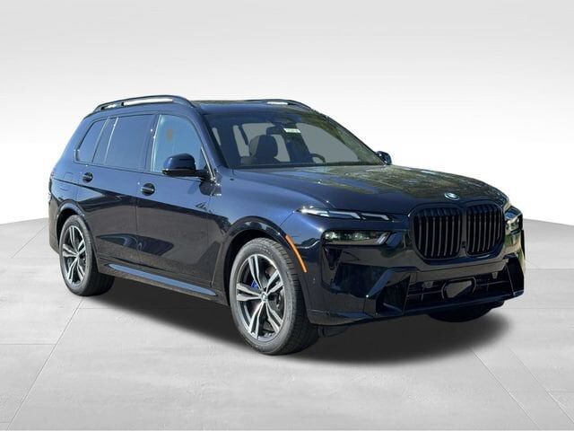 2027 BMW X7