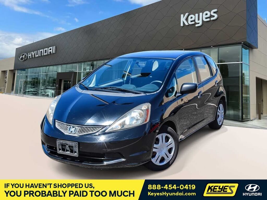 2011 HONDA Fit