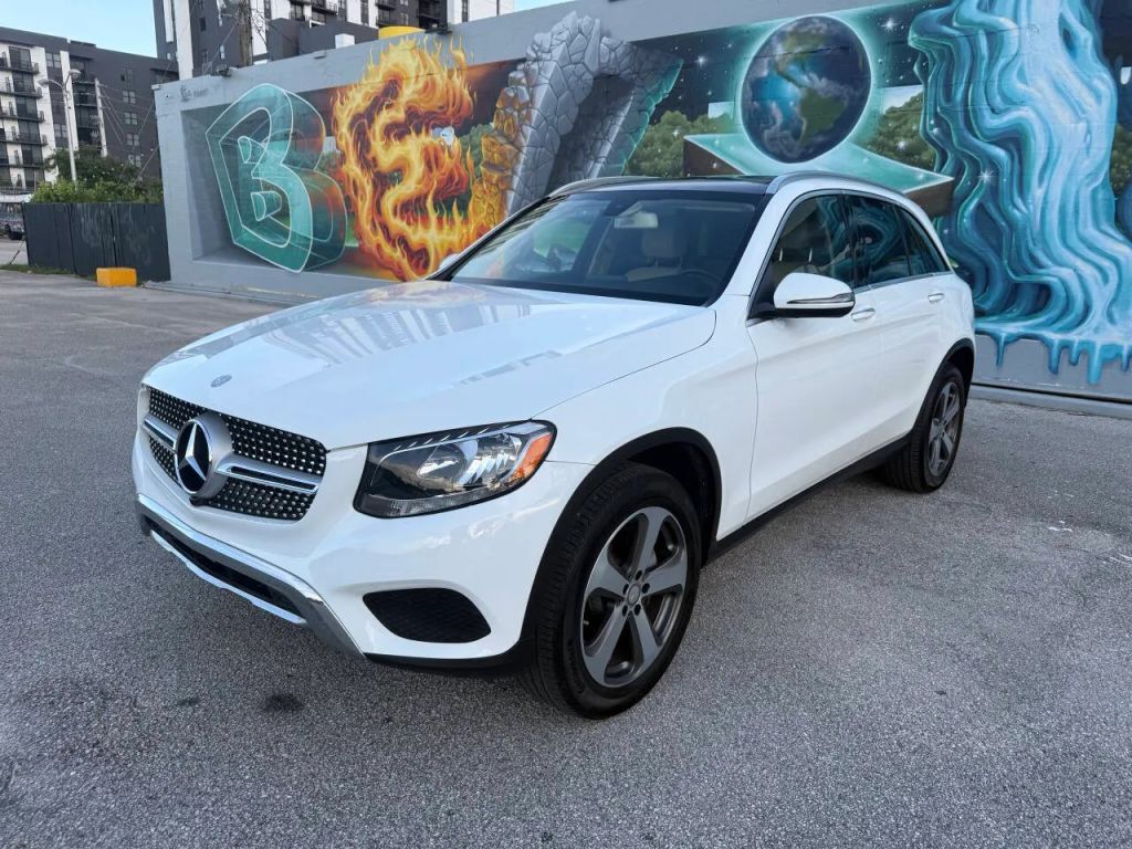2016 MERCEDES-BENZ GLC-Class