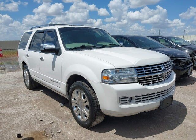 2013 LINCOLN Navigator