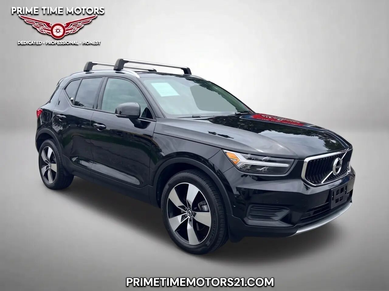 2019 VOLVO XC40