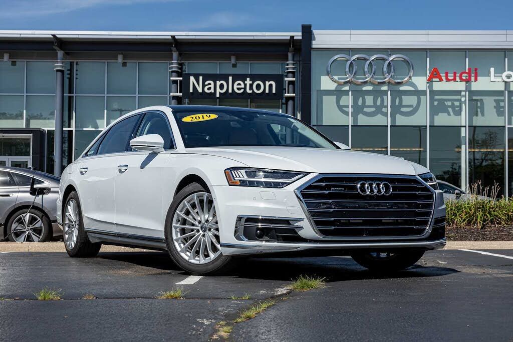 2019 AUDI A8