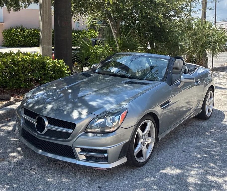 2014 MERCEDES-BENZ SLK-Class