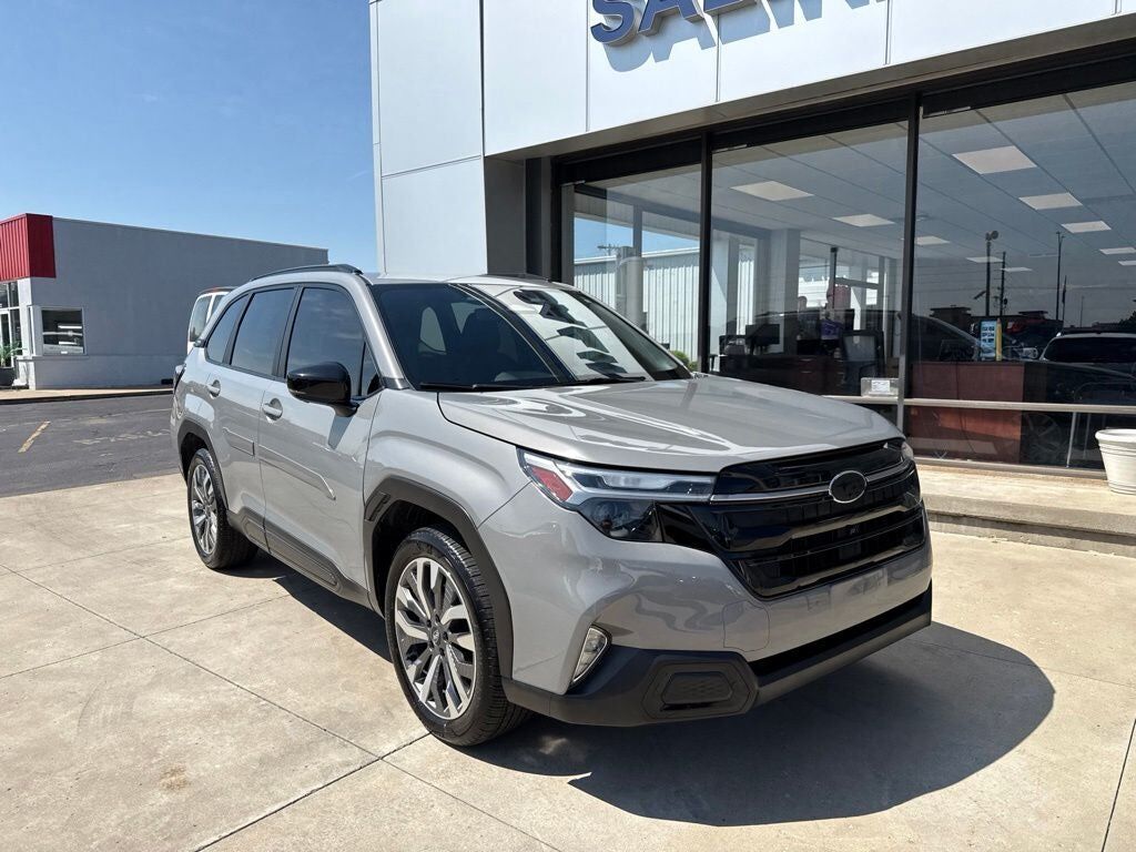 2025 SUBARU Forester
