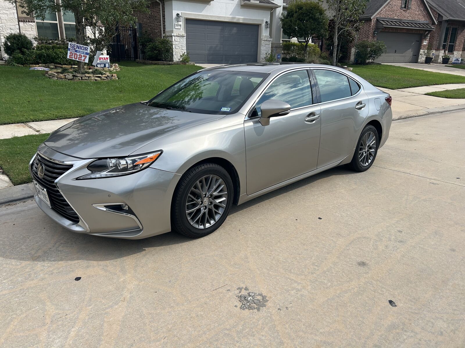 2018 Lexus ES