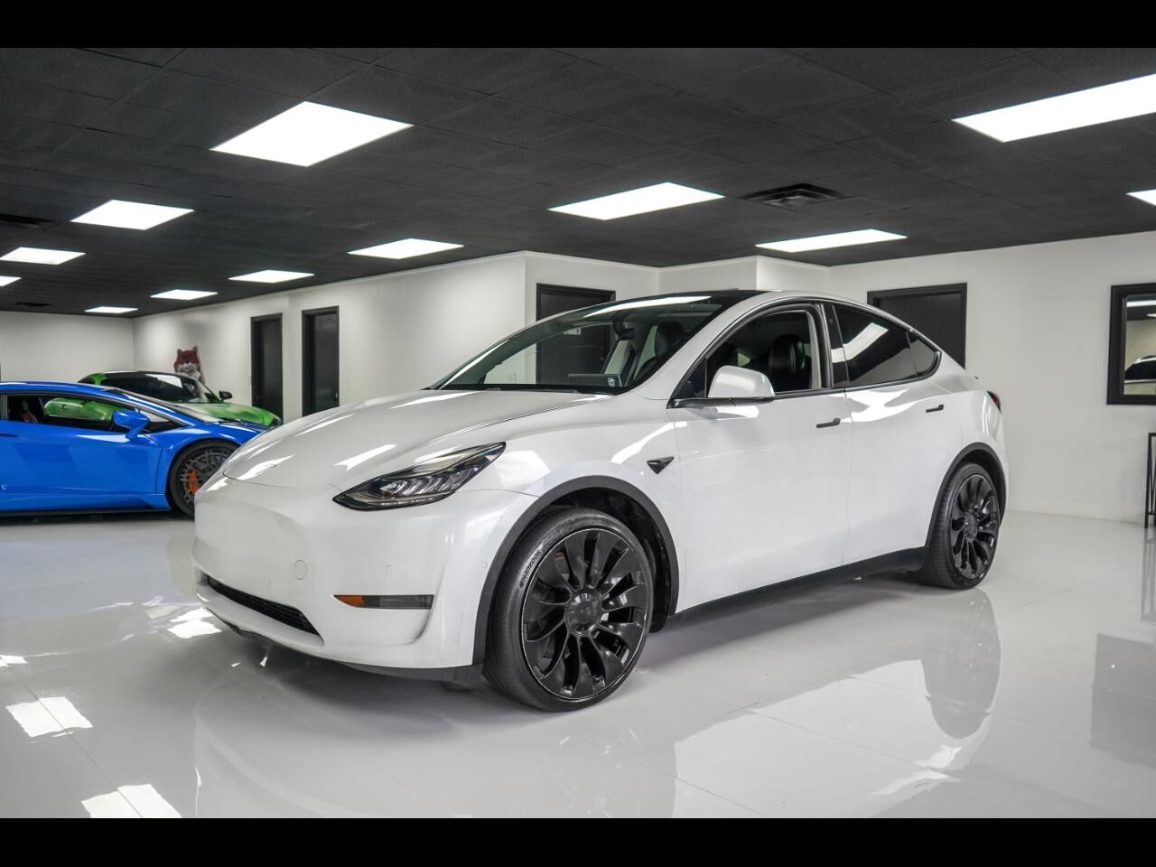 2020 TESLA Model Y
