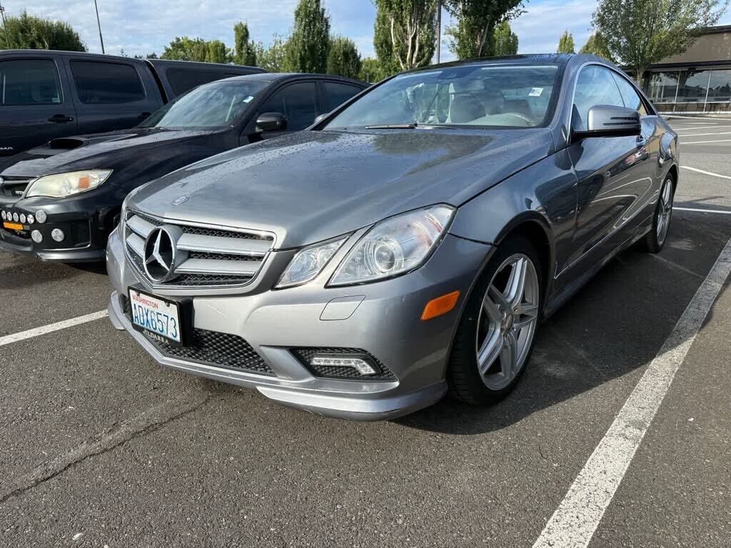 2011 MERCEDES-BENZ E-Class
