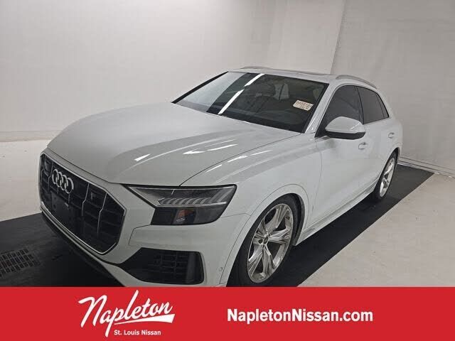 2023 AUDI Q8