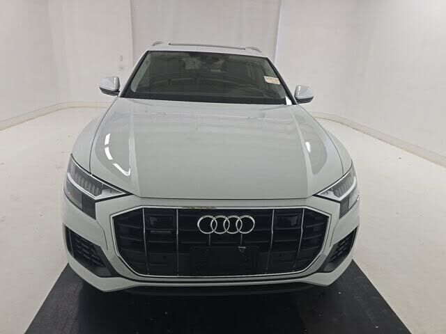 2023 Audi Q8