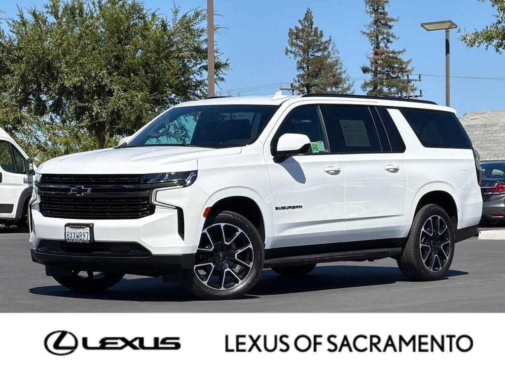 2021 CHEVROLET Suburban