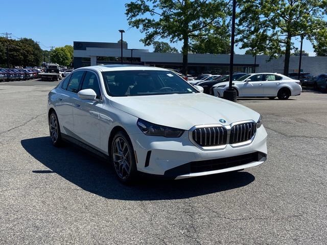 2025 BMW i5