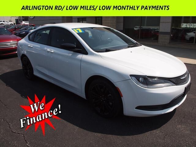 2017 CHRYSLER 200