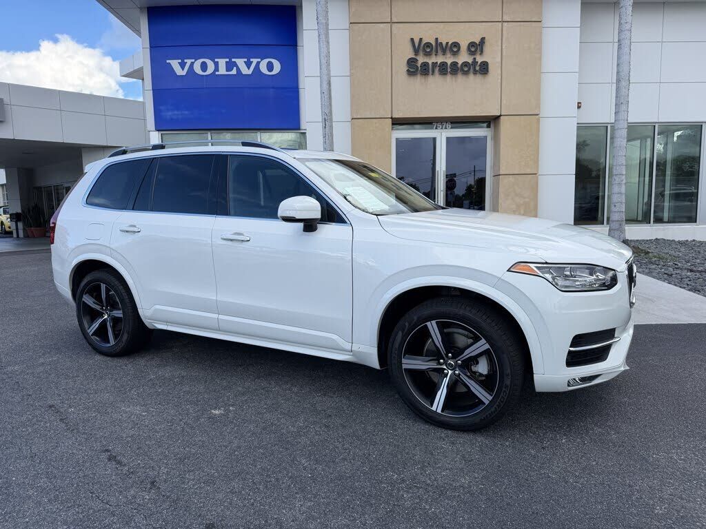 2016 VOLVO XC90
