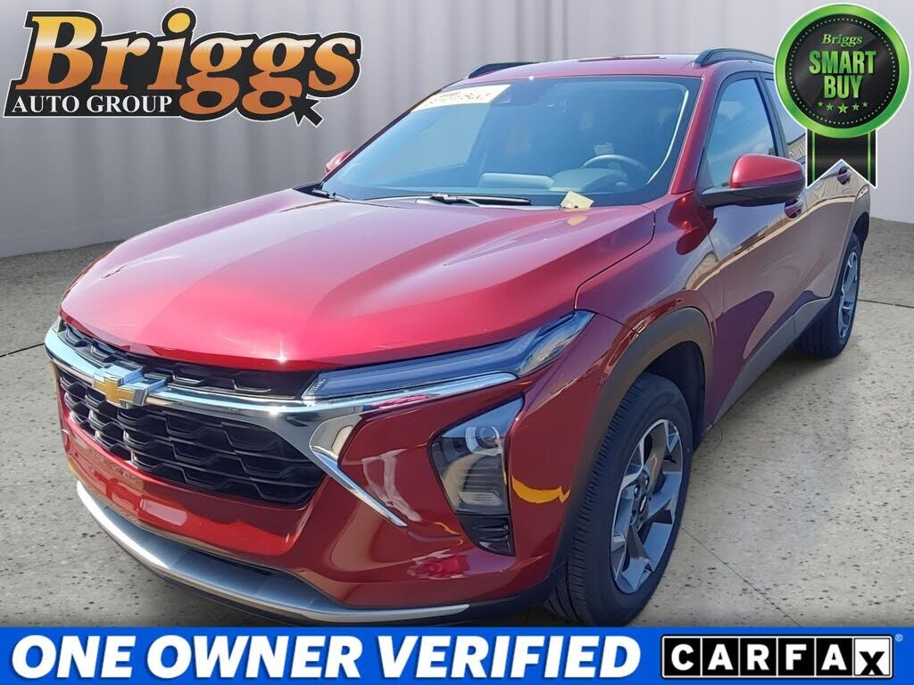 2025 CHEVROLET Trax