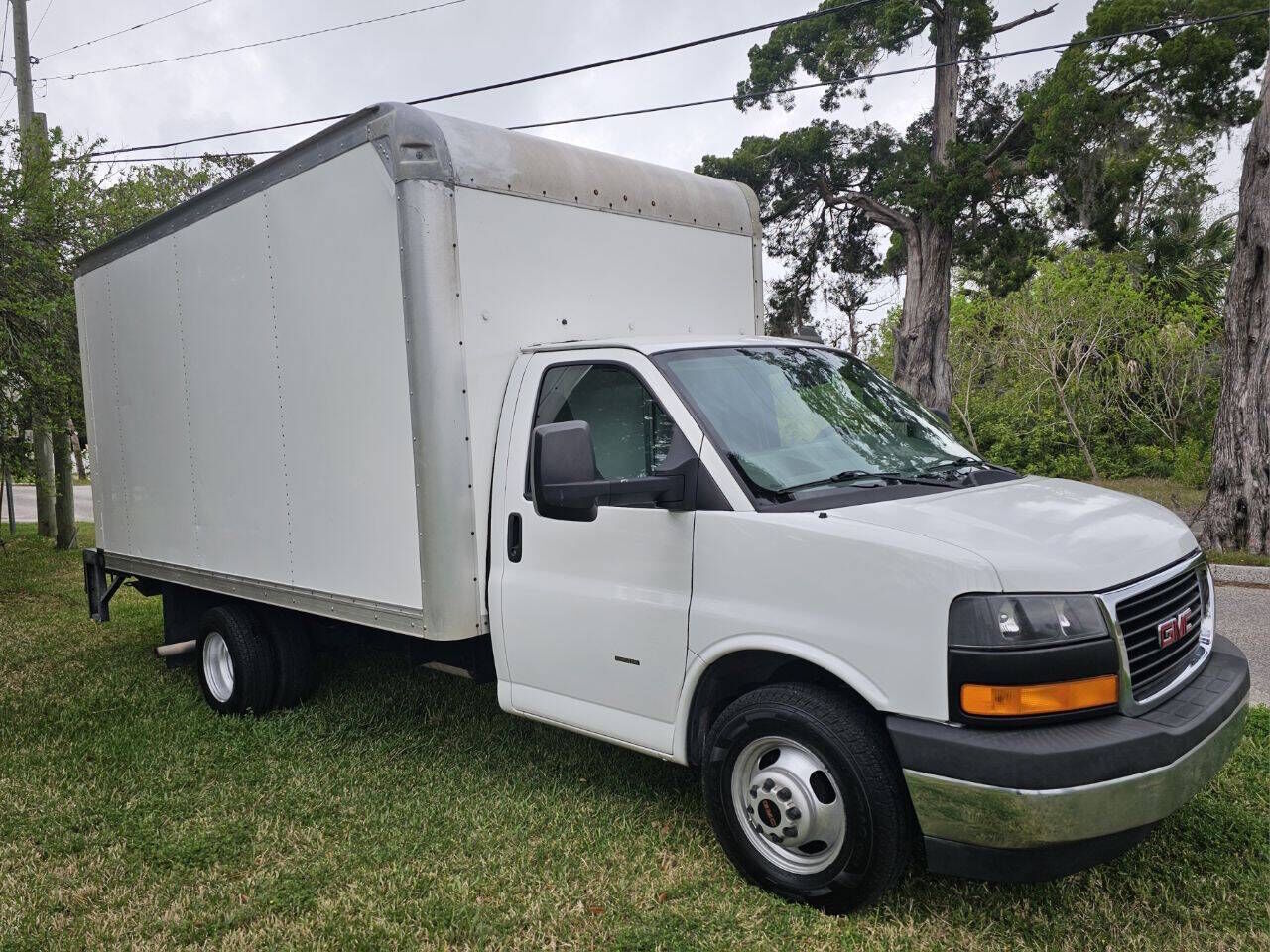 2020 GMC Savana