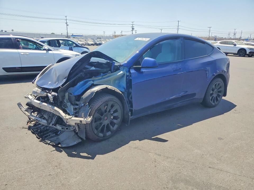 2022 TESLA Model Y