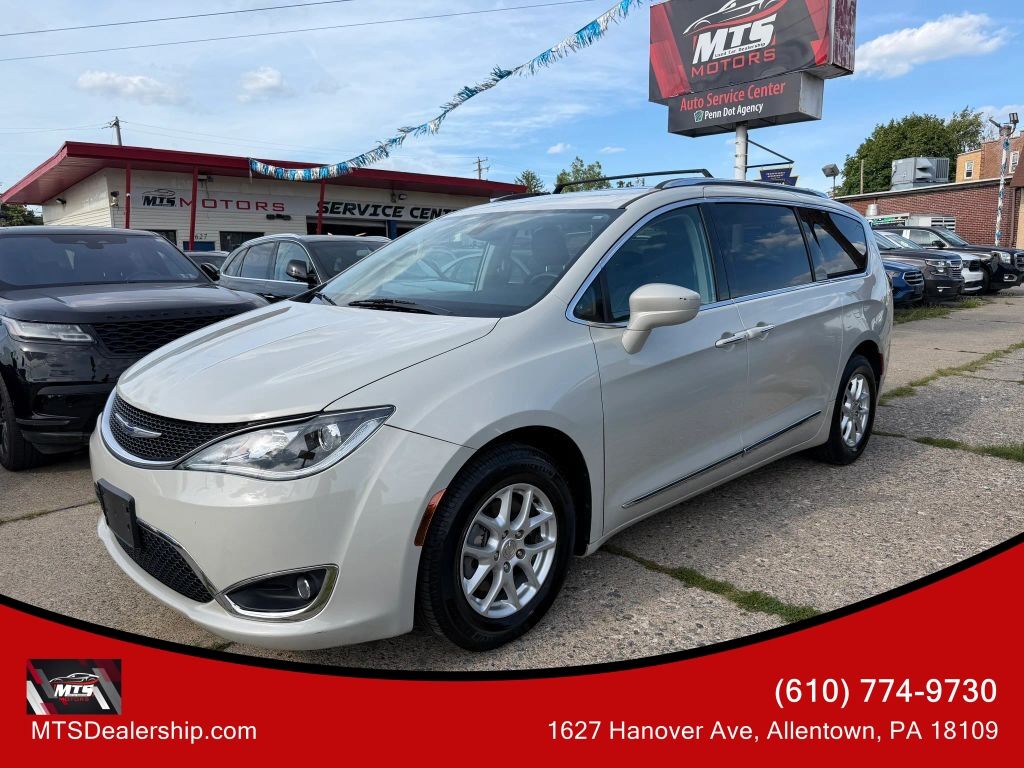 2020 CHRYSLER Pacifica