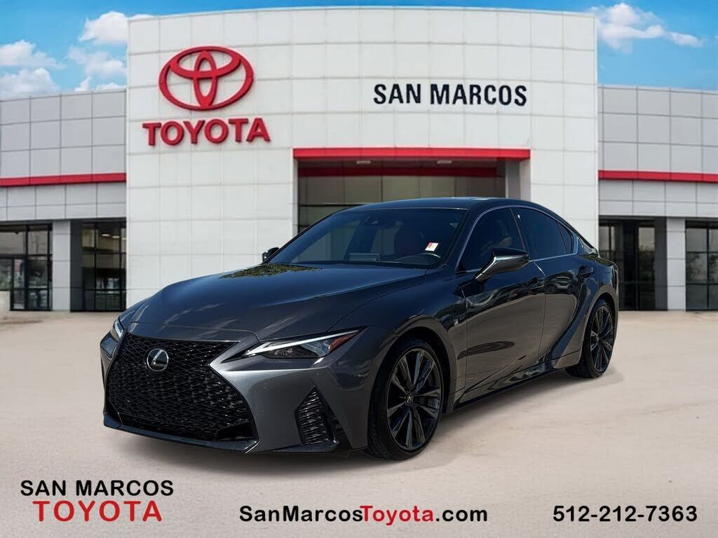 2023 LEXUS IS