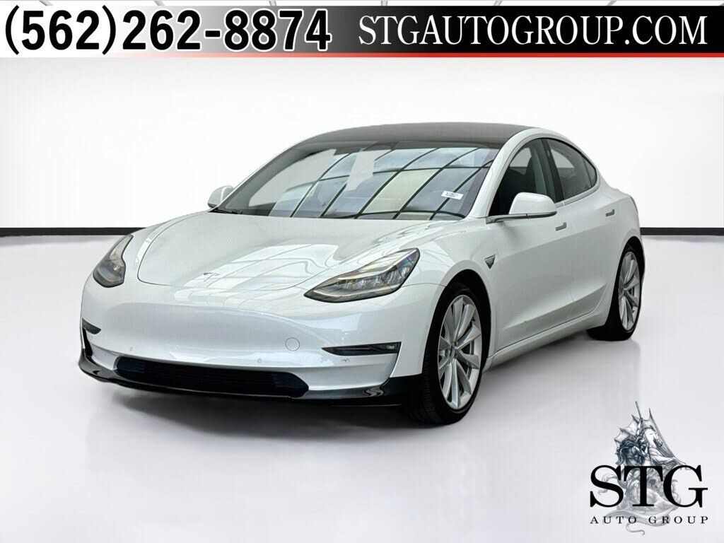 2018 TESLA Model 3