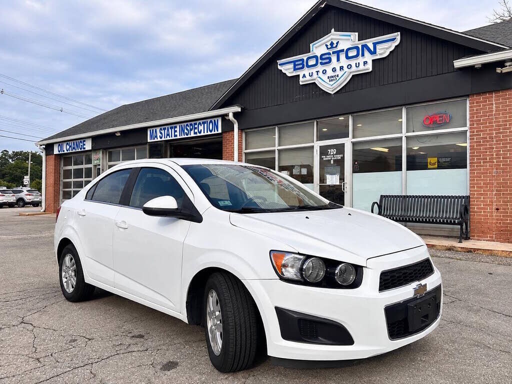 2016 CHEVROLET Sonic