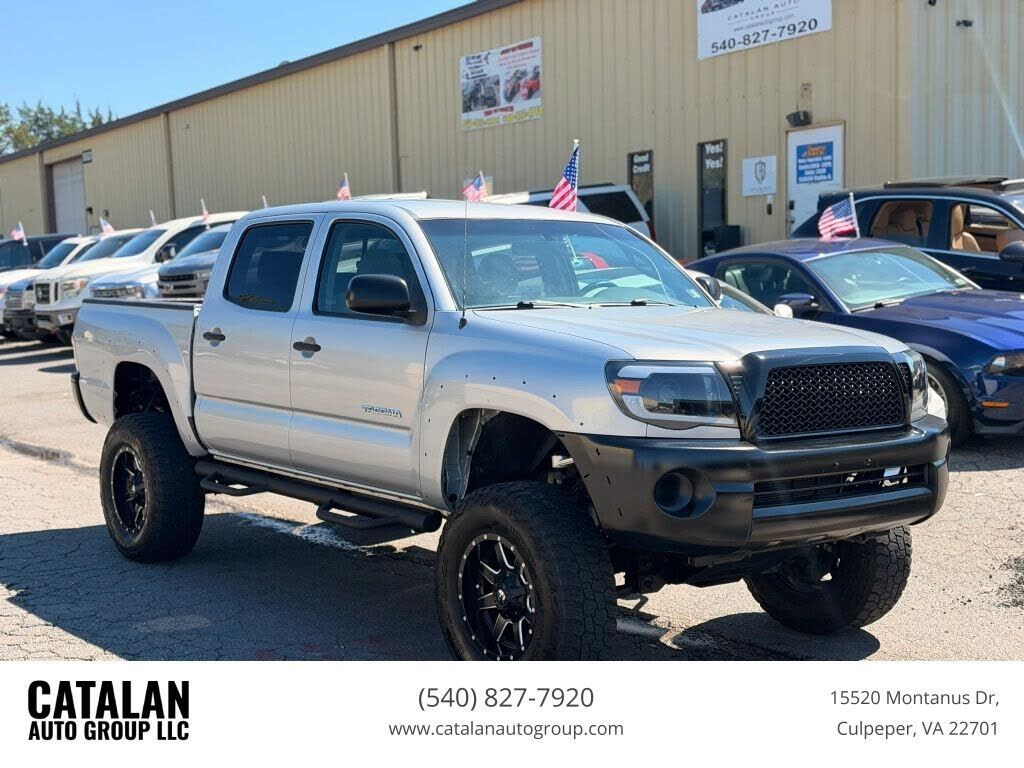 2011 TOYOTA Tacoma