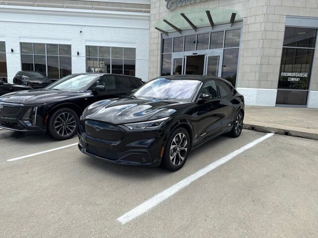 2021 FORD Mach-E