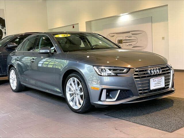 2019 AUDI A4