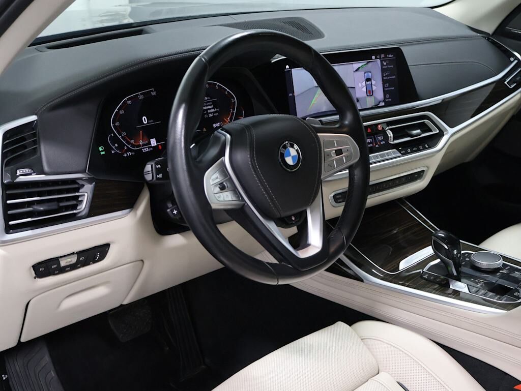 2020 BMW X7