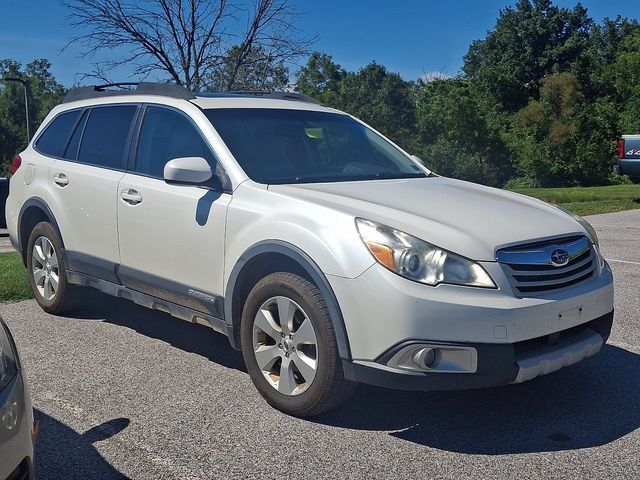 2012 SUBARU Outback