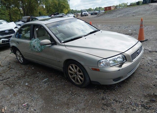 2004 VOLVO S80