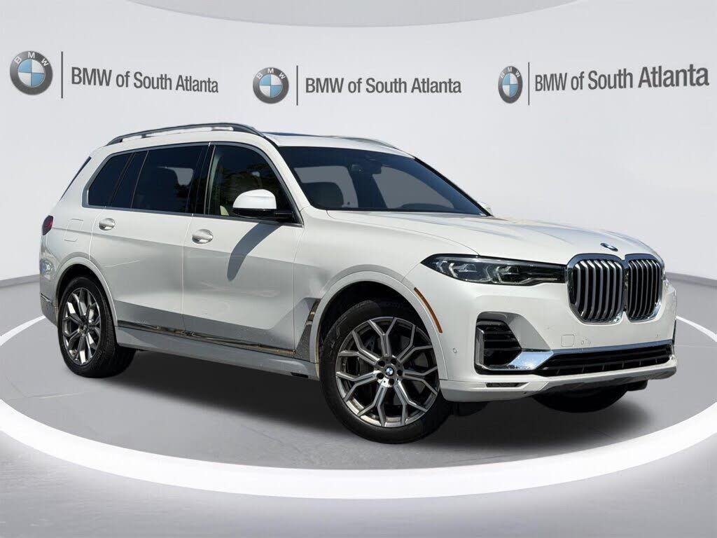 2021 BMW X7