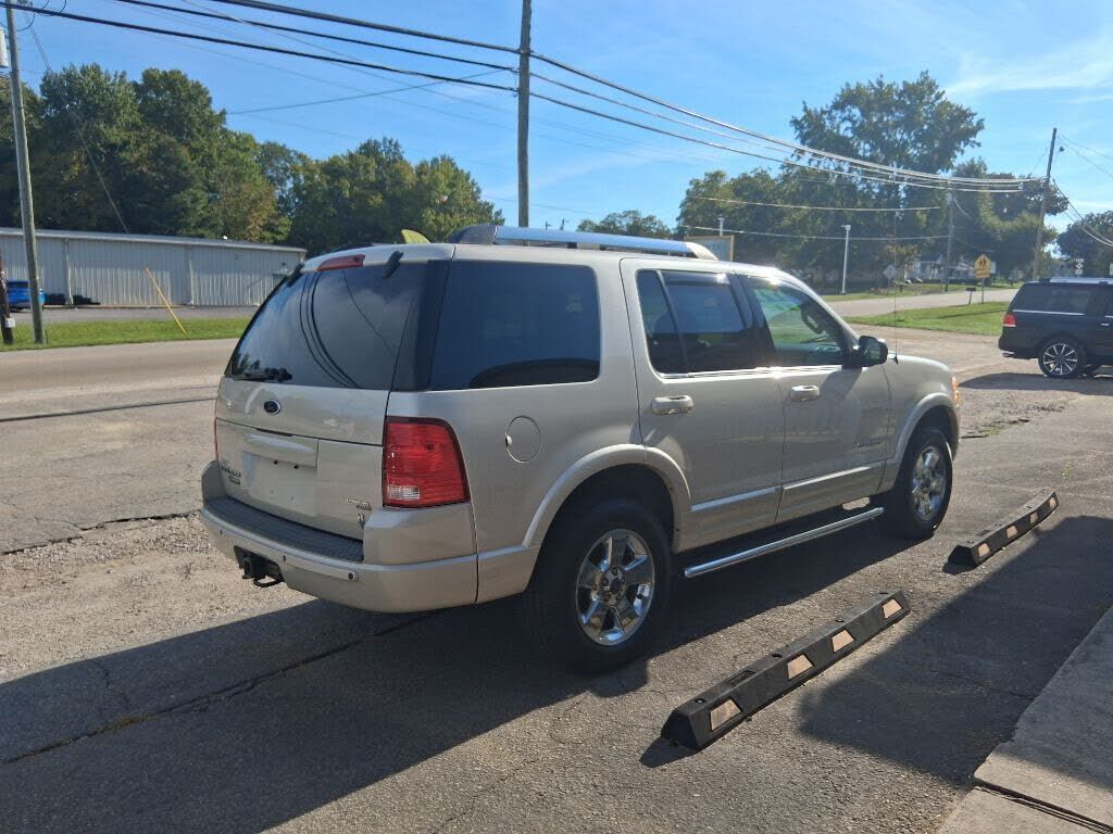 2005 FORD Explorer