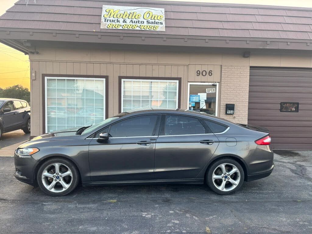 2016 FORD Fusion