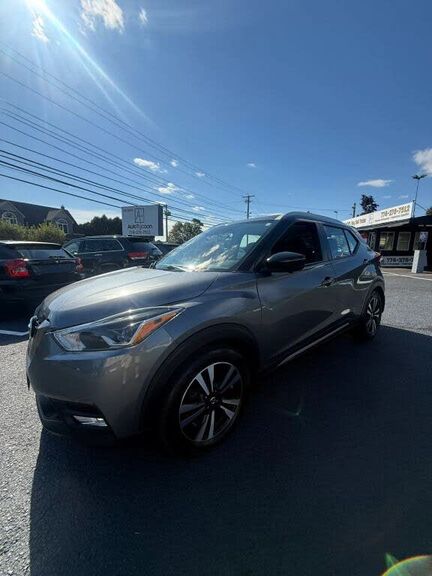 2019 NISSAN Kicks