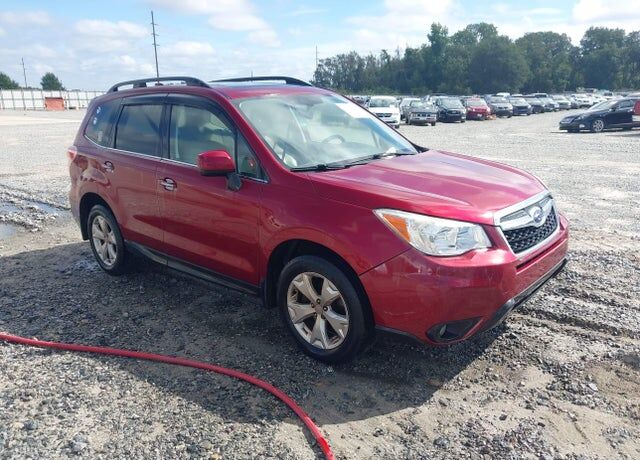 2016 SUBARU Forester