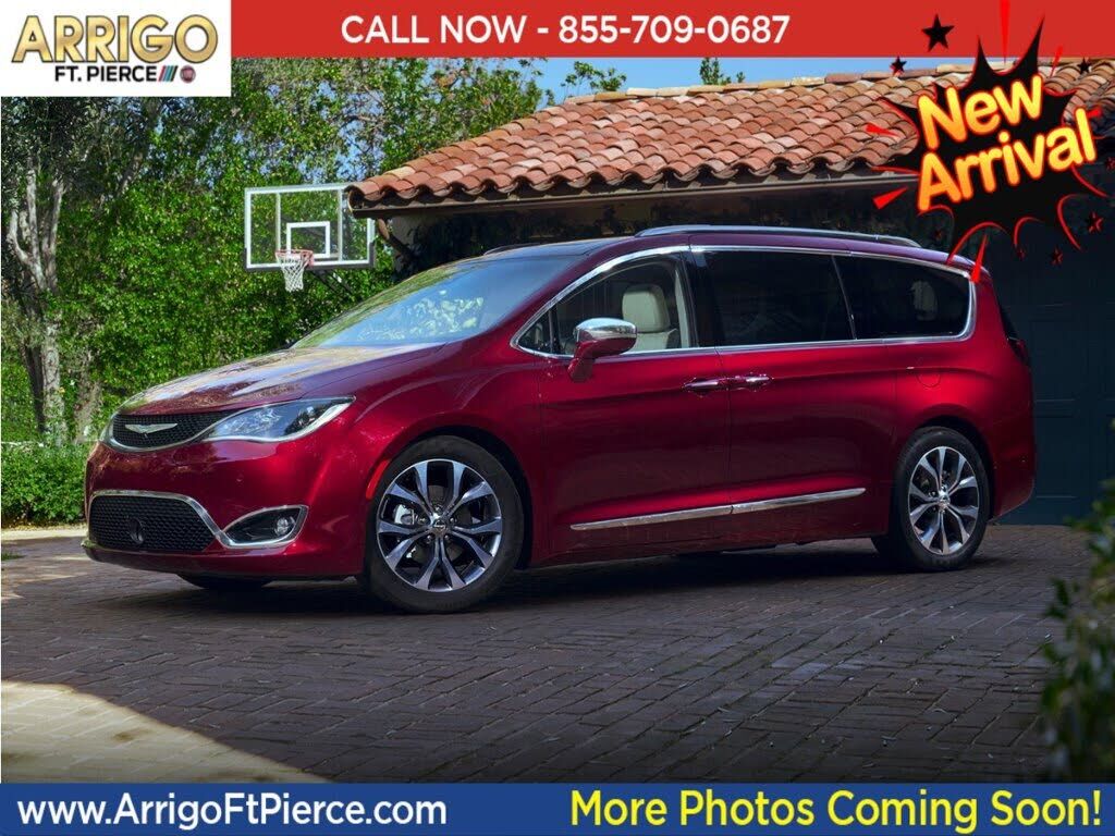 2020 CHRYSLER Pacifica