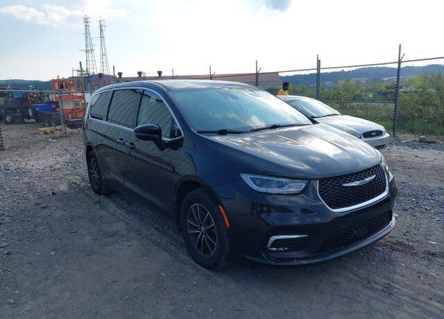 2023 CHRYSLER Pacifica