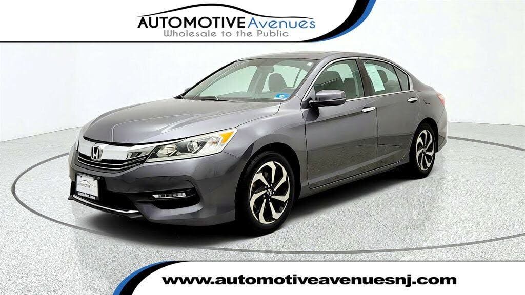 2017 HONDA Accord