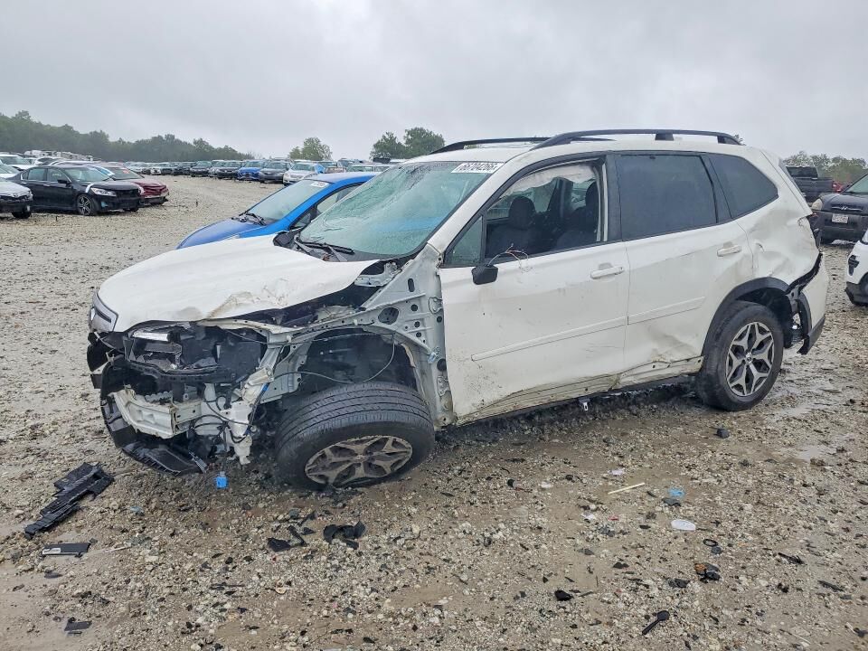 2020 SUBARU Forester