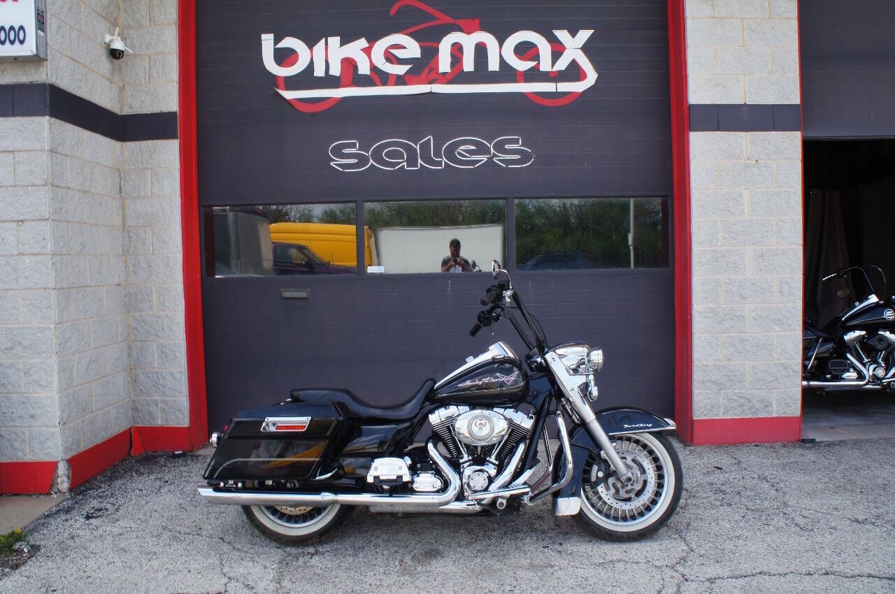 2009 HARLEY DAVIDSON Road King