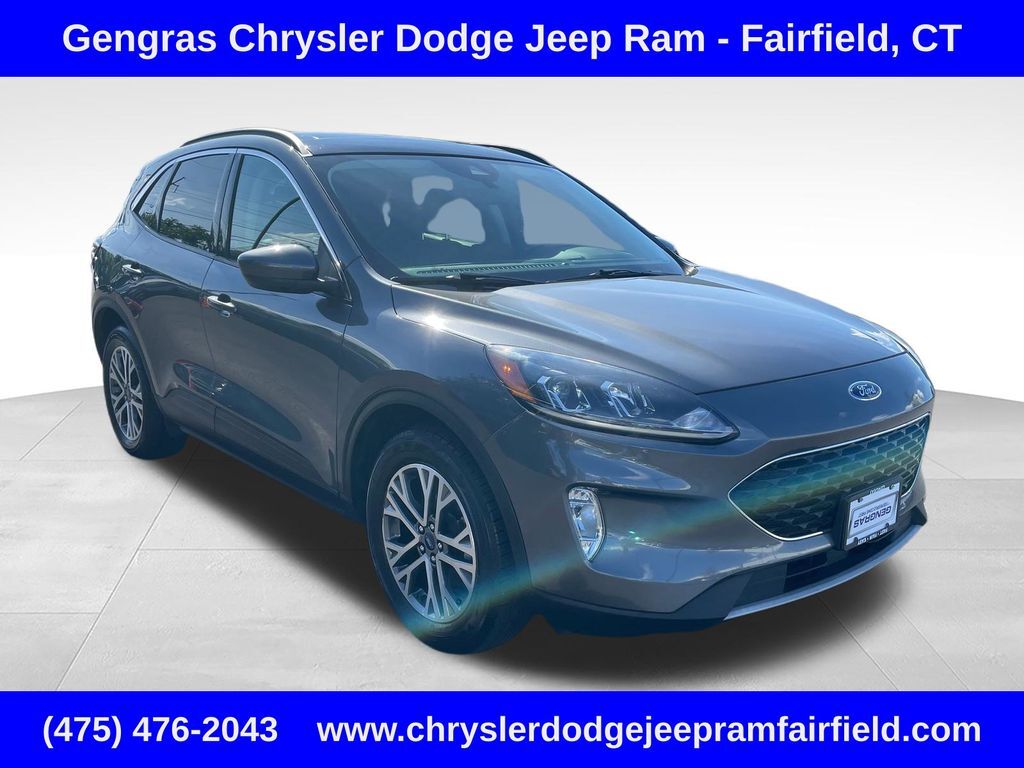 2021 FORD Escape