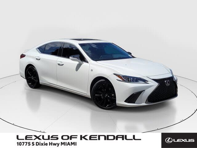 2024 LEXUS ES
