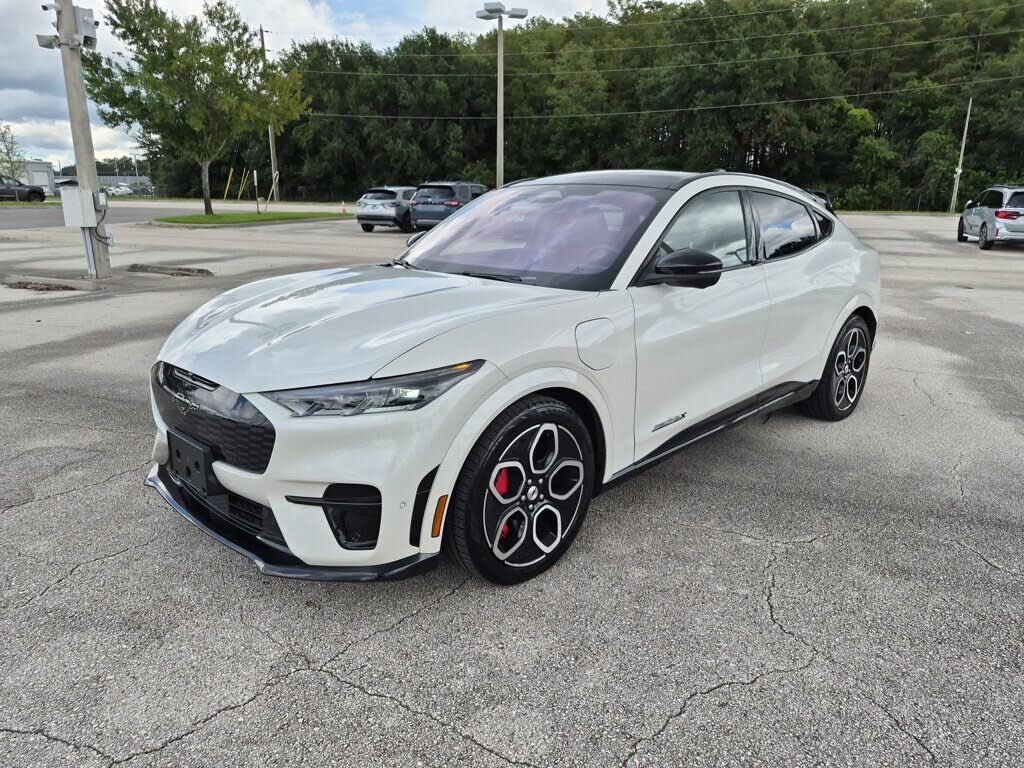 2022 FORD Mach-E