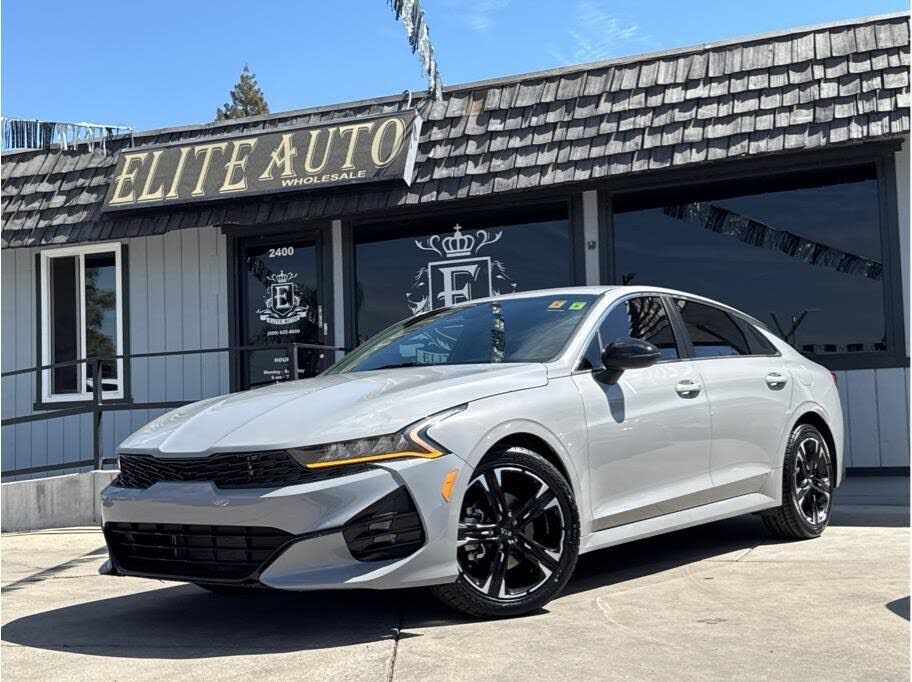 2021 KIA K5