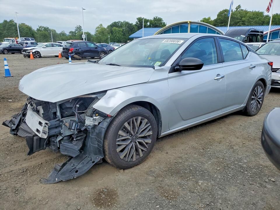 2024 NISSAN Altima