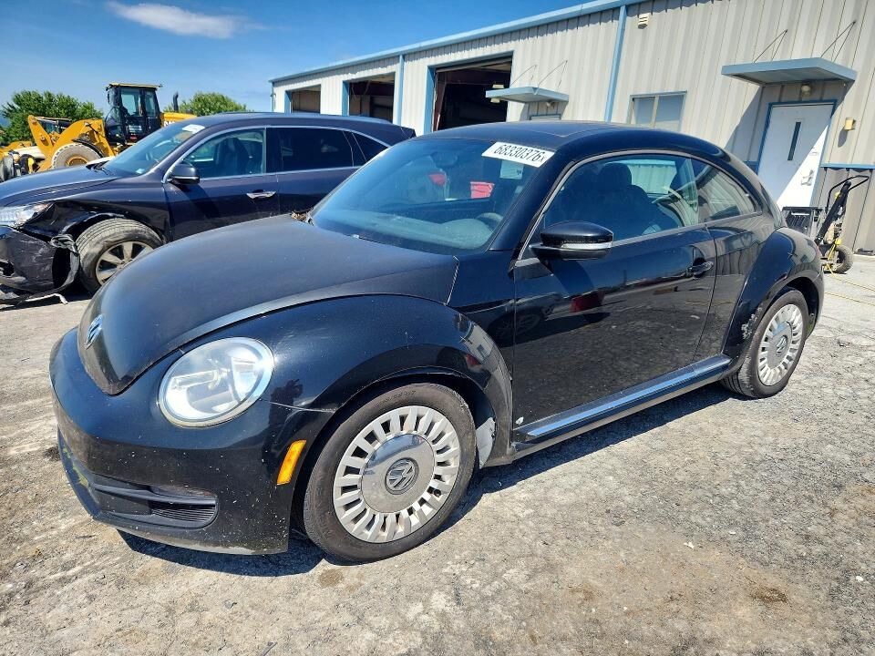 2012 VOLKSWAGEN Beetle
