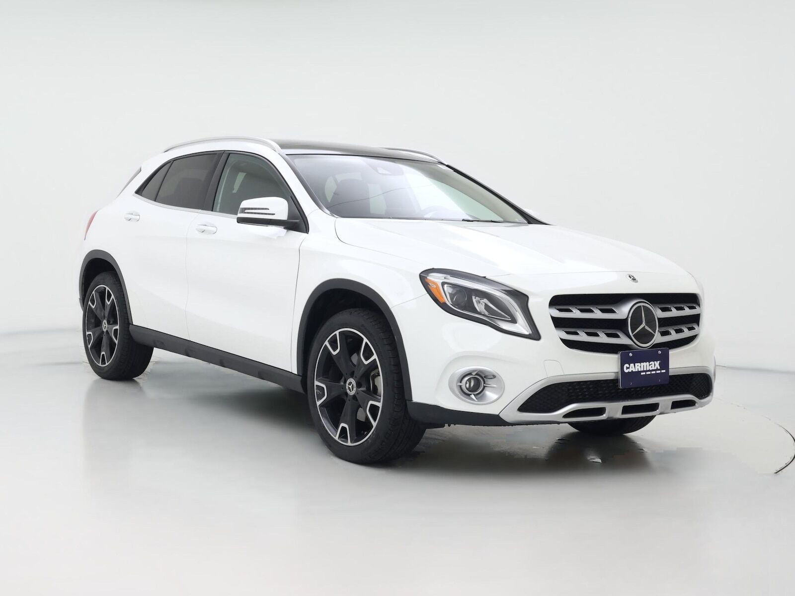 2020 MERCEDES-BENZ GLA-Class