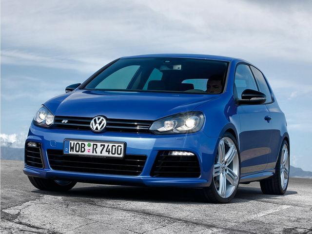 2013 VOLKSWAGEN Golf R