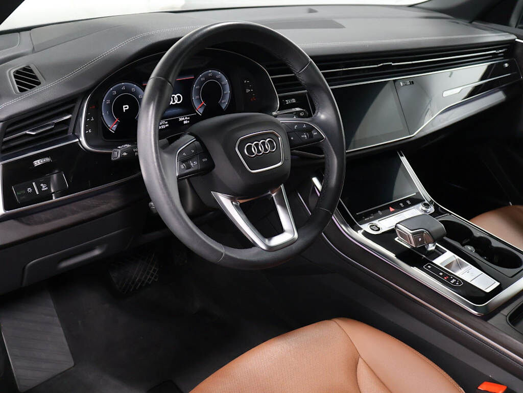2023 Audi Q8