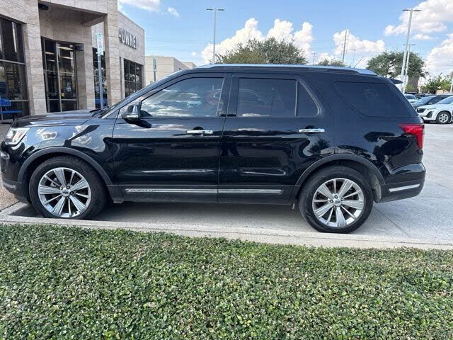 2019 FORD Explorer